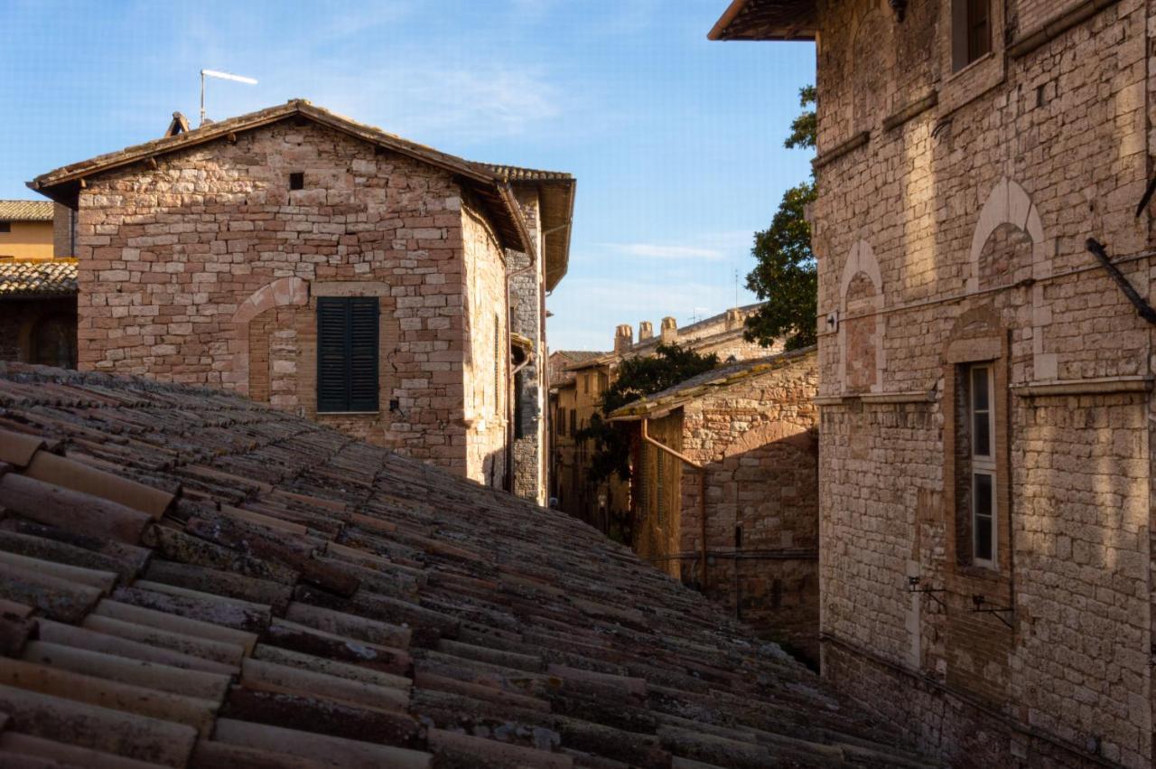 Il Vicolo De Ascesi Apartment Assisi Luaran gambar